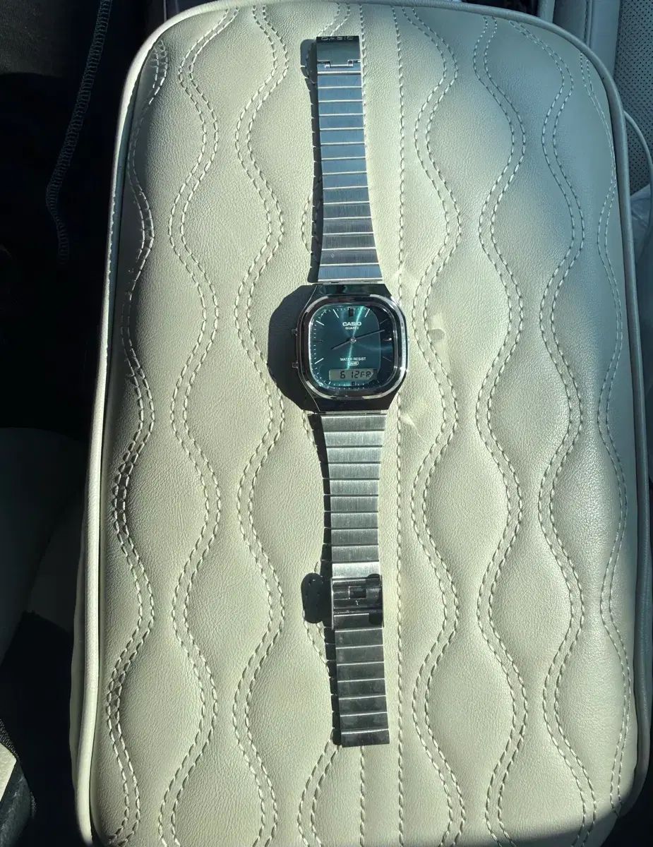 CASIO カシオ スターシ スクエア メタル 時計 aq 240e 3a