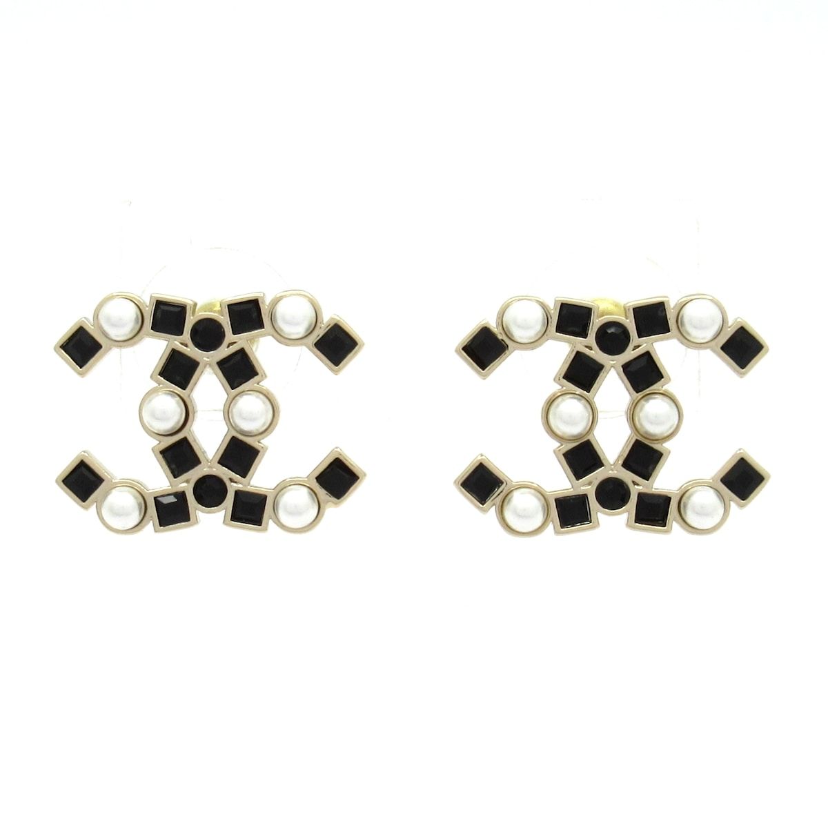CHANEL(シャネル) ピアス ココマーク ゴールド×黒×白