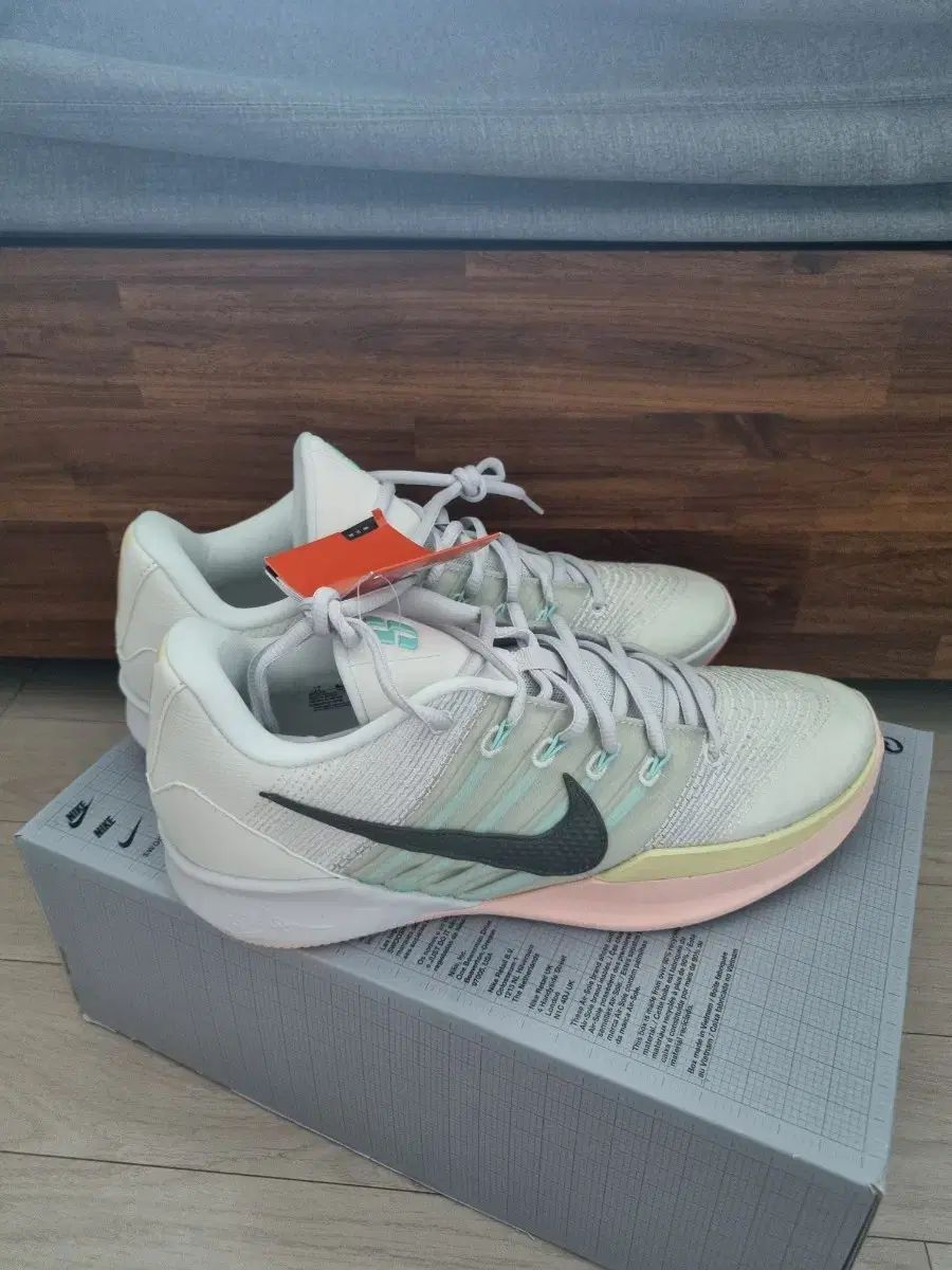 未使用新品)) NIKE サブリナ3 バスケシューズ 275