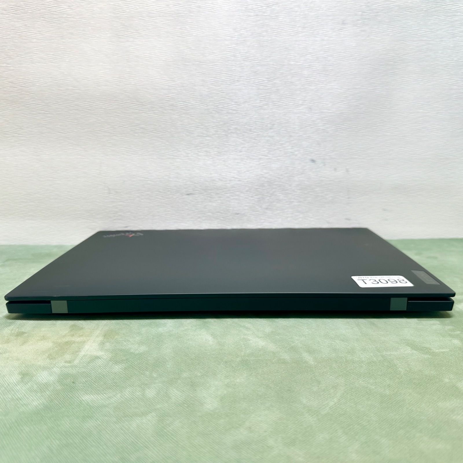 ThinkPad X1 Carbon Gen 10/Core i7-1265U 第12世代/16GB/大容量SSD 1TB/2022年製/レノボ/中古 ノートパソコン/保証あり ThinkPad X1 Carbon Gen 10/Core i7-1265U 第12世代/16GB/大容量SSD 1TB/2022年製/レノボ/中古 ノートパソコン/保証あり