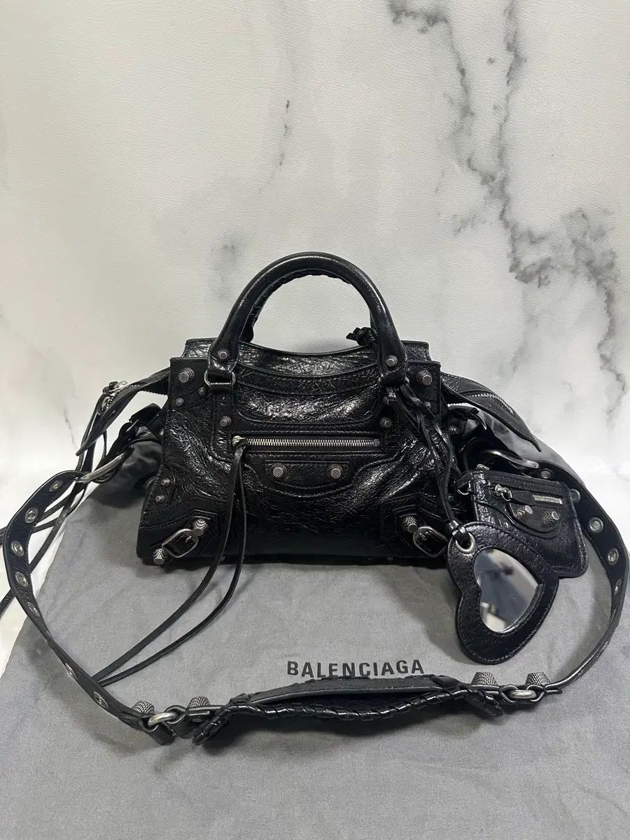 A+ 正規品 BARENCIAGA NEOカゴ xs ブラック