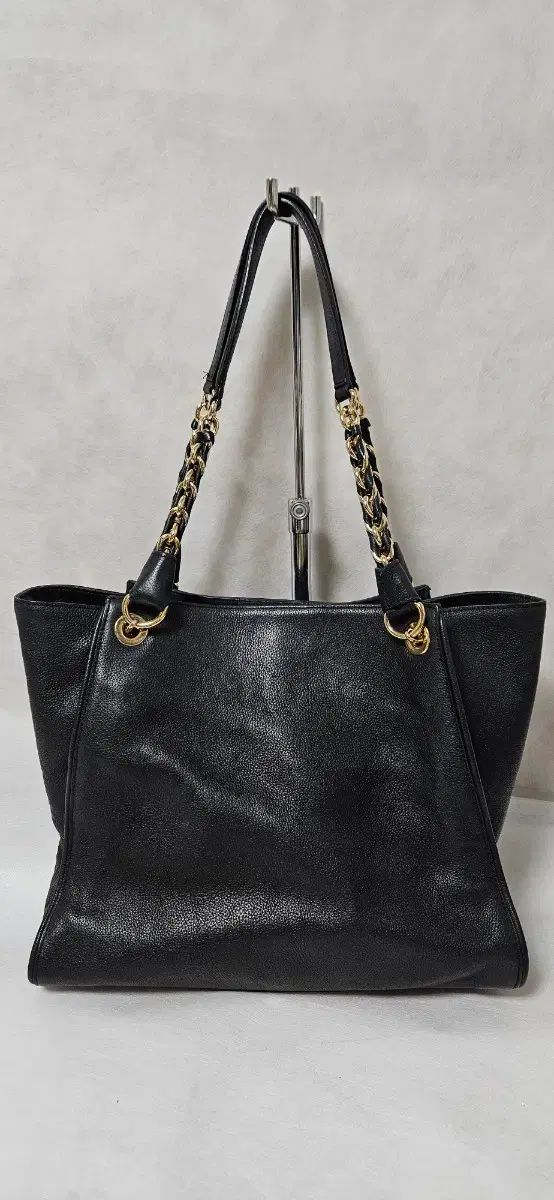 DAKS ダックス ショルダーバッグ ブラック ゴールド チェーン