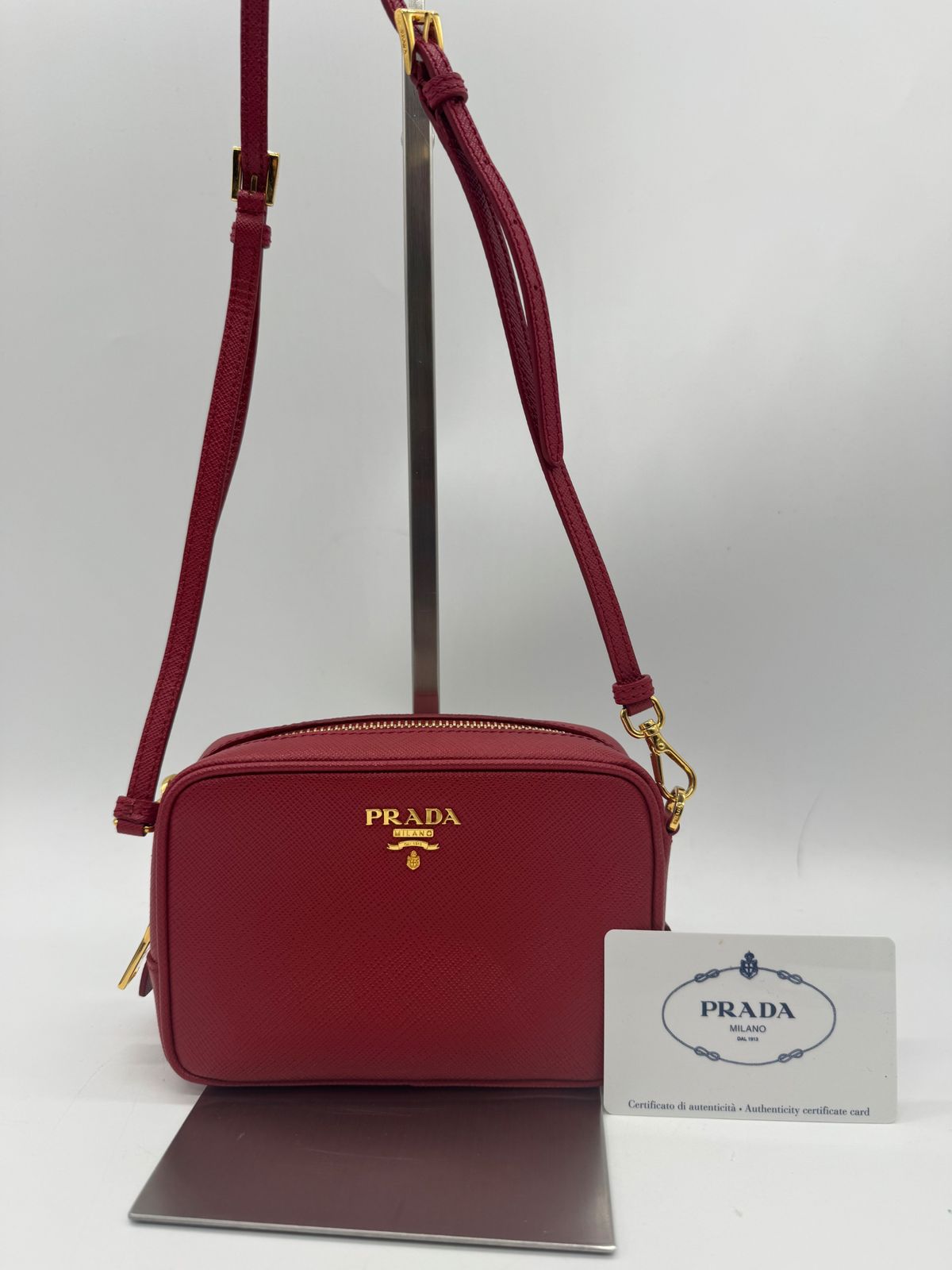 【超美品】 PRADA プラダ サフィアーノ レザー ミニ ショルダーバッグ P3298