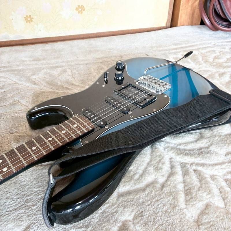 【動作品】Fernandes FST-65 THE FUNCTION エレキギター ブルーバースト SSH ソフトケース付