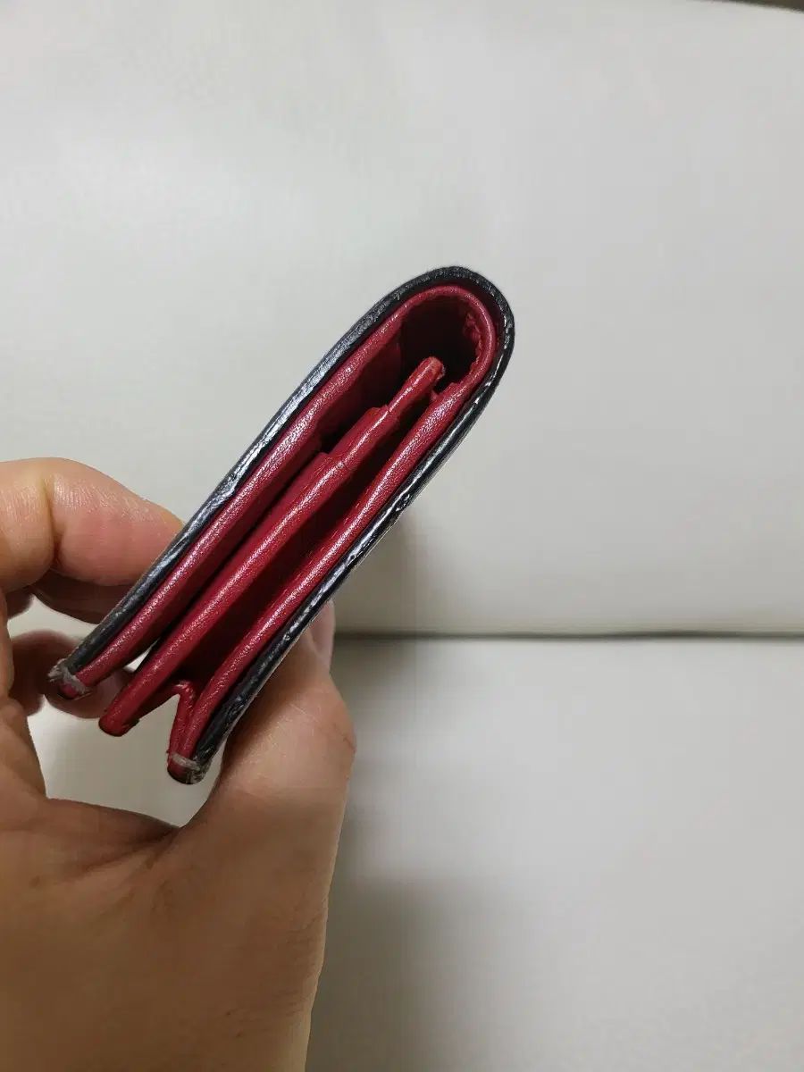 グッチ ブルーム 二つ折り財布 正規品 グッチ ブルーム 二つ折り財布 正規品