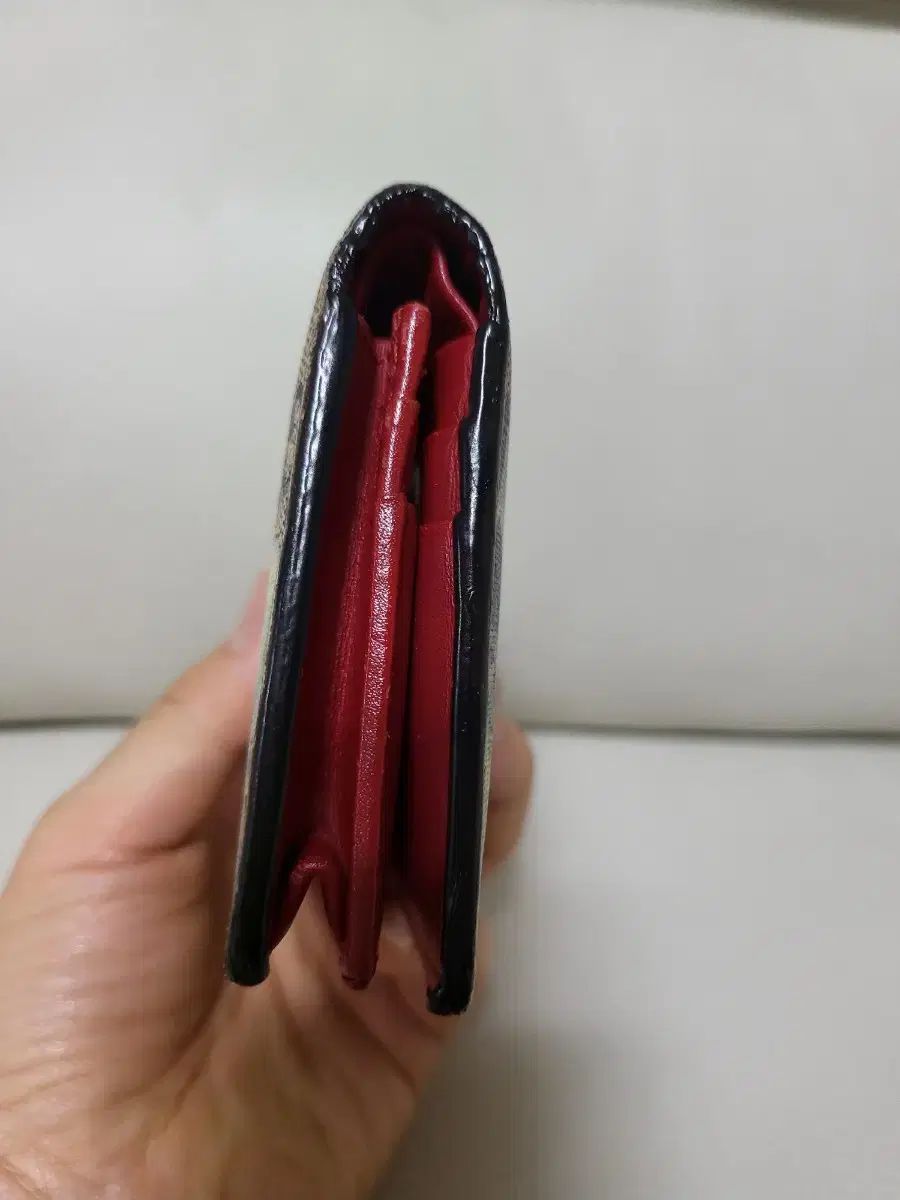 グッチ ブルーム 二つ折り財布 正規品 グッチ ブルーム 二つ折り財布 正規品