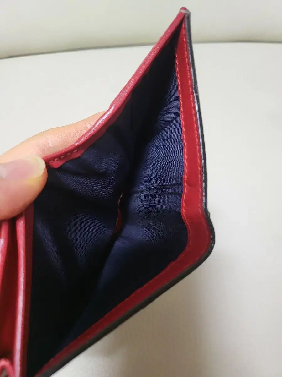 グッチ ブルーム 二つ折り財布 正規品 グッチ ブルーム 二つ折り財布 正規品
