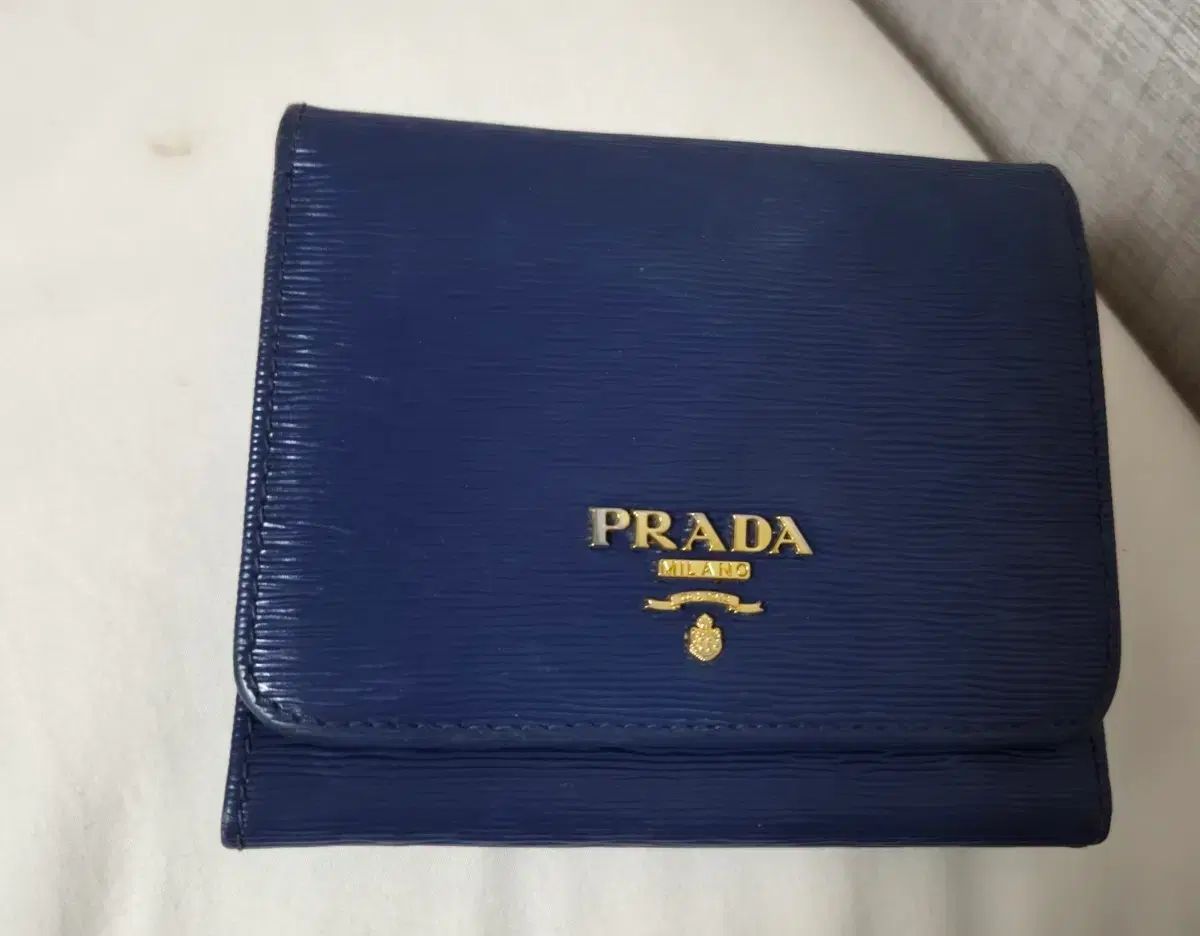 PRADA プラダ 財布