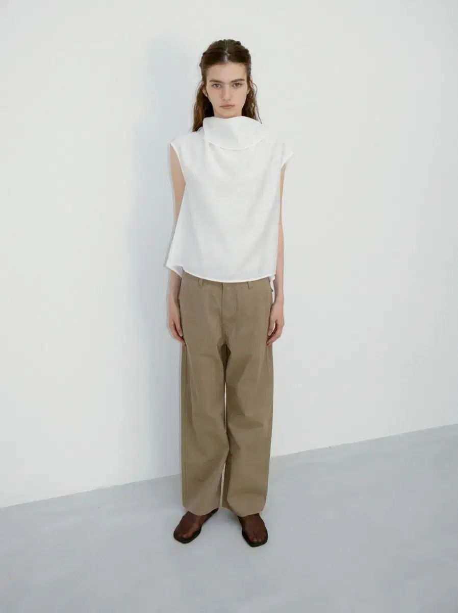 (新品) リーボン빛 Lun Pants - Brown