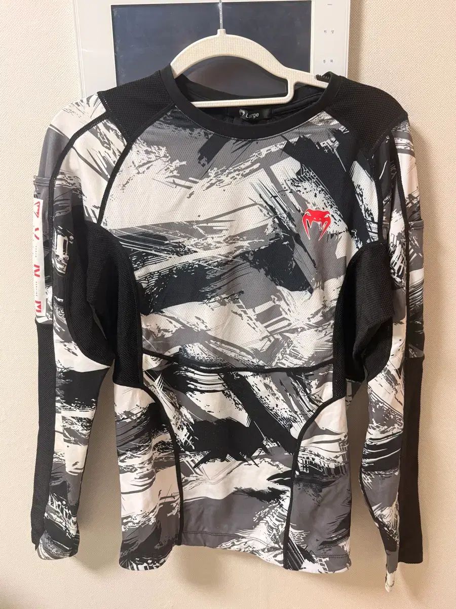 VENUM タイツ 上下セット 単品可能