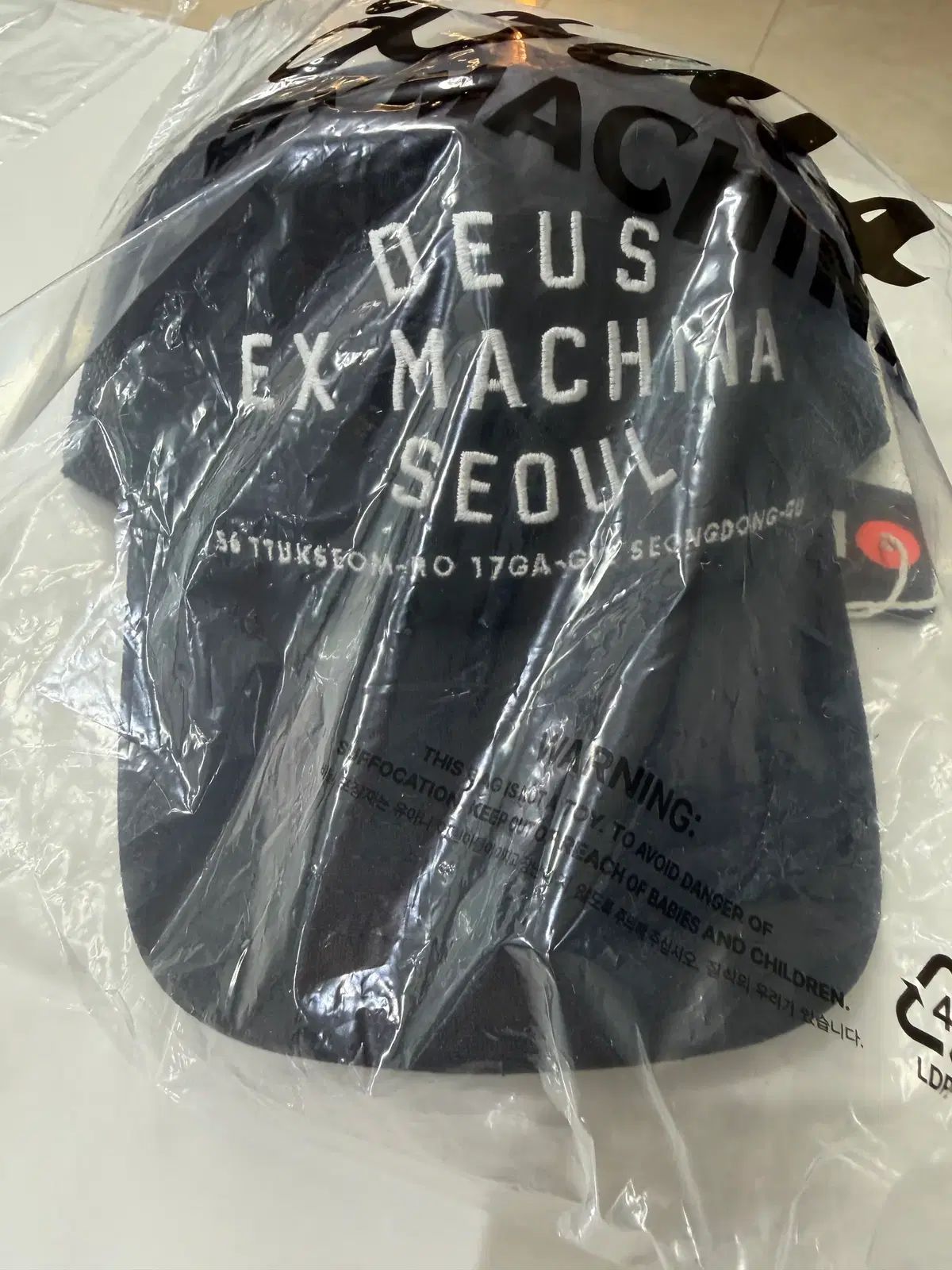 DEUS EX MACHINA ウール 帽子 定価よりお安く出品 新商品です