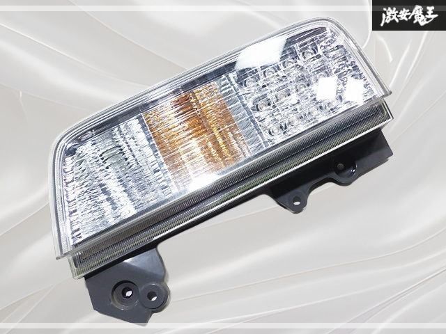 ☆点灯OK 破損無し☆ 日産 純正 TE52 E52 エルグランド 前期 LED