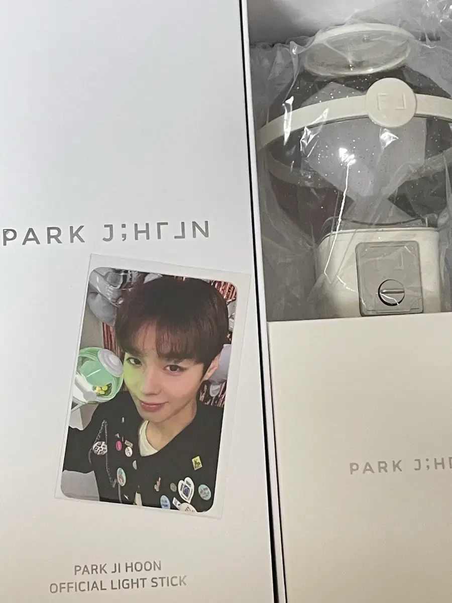 パク・ジフン(PARK JIHOON) 公式ペンライト ポップン トレカ 写真 フォト PHOTO 含む 現物