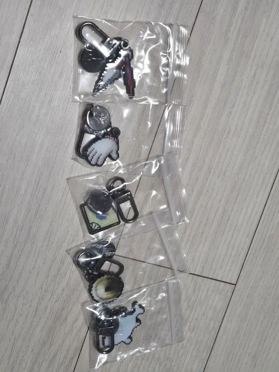 メイプル追憶編アイテムキーホルダー メイプルストーリー ロッテワールド5種 メイプルガチャ 追憶編キーホルダー 9,114円