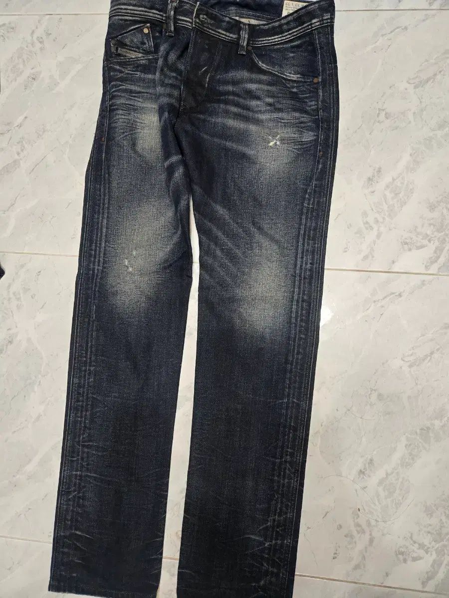 DIESEL darron 33 32
