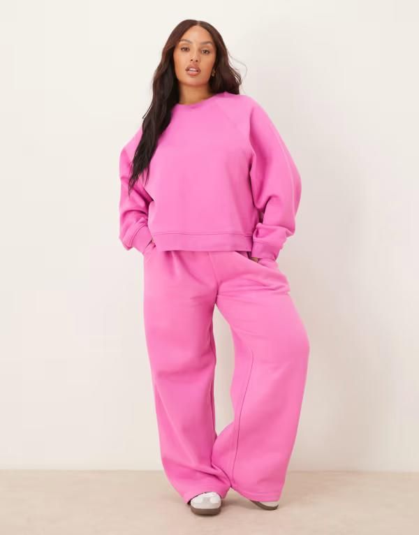 エイソス レディース ボトムス カジュアルパンツ ワイドレッグ スウェットパンツ ASOS Curve ASOS DESIGN Curve wide leg brushback sweatpants