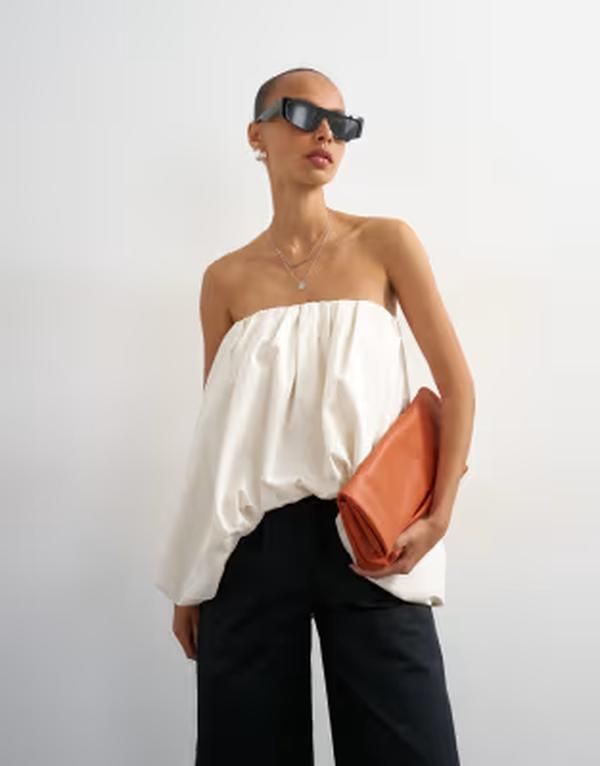 トップショップ レディース トップス タンクトップ Topshop bubble hem high low bandeau top in ecru エクリュ