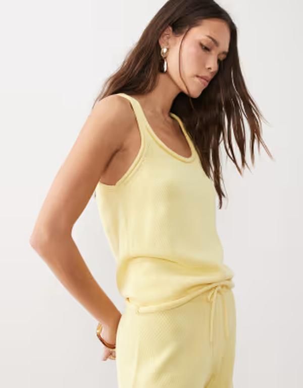 エイソス レディース トップス タンクトップ コットン ニット ASOS DESIGN knit cotton blend uscoop cami top in yellow part of a se