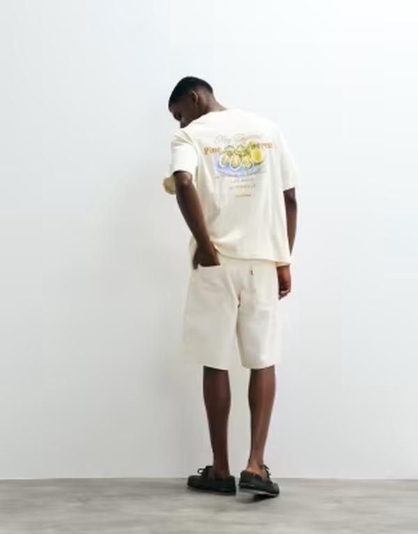 ジャック アンド ジョーンズ メンズ トップス Tシャツ プリント Jack Jones oversized Tshirt with oyster backprint in cream Antique
