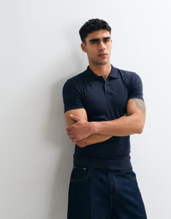エイソス メンズ トップス ポロシャツ ASOS DESIGN Essentials muscle fit polo Sky captain ネイビー