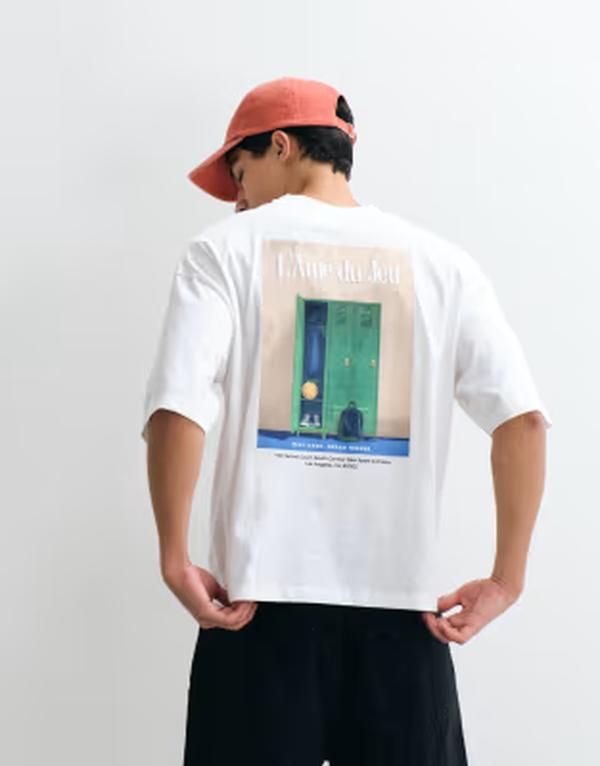 エイソス メンズ トップス Tシャツ グラフィック ASOS DESIGN boxy oversized Tshirt with lockeroom back graphic TBC レッド