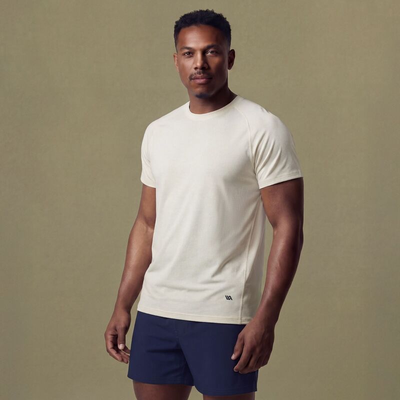 ヴァースト メンズ トップス Tシャツ VRST Mens Velocity Tee Cream Heather クリーム