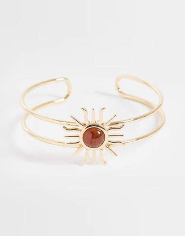 エイソス レディース アクセサリー ブレスレット・バングル・アンクレット ASOS DESIGN wraparound arm cuff with sun design in amber stone