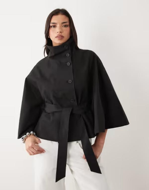 ジーナトリコ レディース アウター コート ケープデザイン キャップ ケープ ジャケット Gina Tricot short cape trench jacket black ブラック