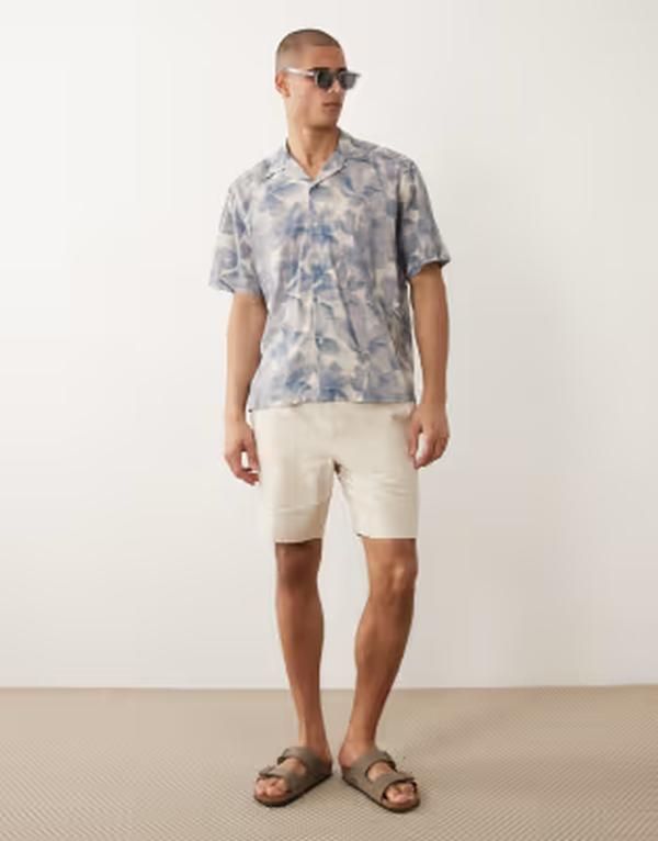 セレクティッド メンズ ボトムス ハーフパンツ・ショーツ ショートパンツ リネン Selected linen blend shorts in cream Birch クリーム