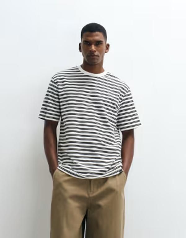オンリーアンドサンズ メンズ トップス Tシャツ リラックスフィット ONLY SONS relaxed fitshirt in mono stripes WHITE ホワイト