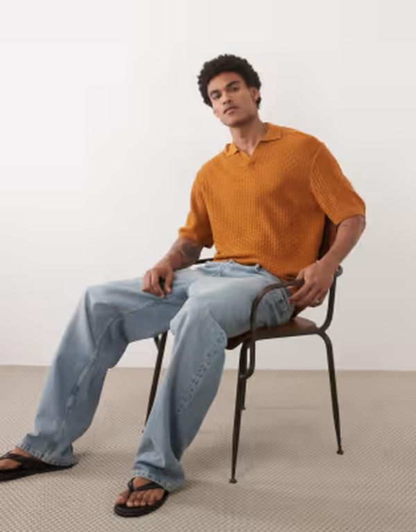 エイソス メンズ トップス ポロシャツ ニット ASOS DESIGN relaxed textu red knit notch neck polo shirt in orange RUST ラスト