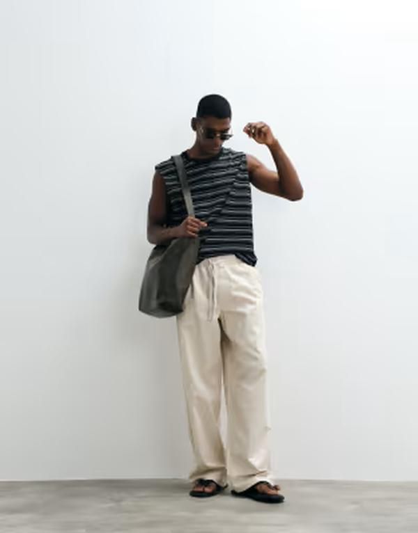 エイソス メンズ トップス ベスト ASOS DESIGN heavyweight oversized tank in textu red black and off white stripes Bl