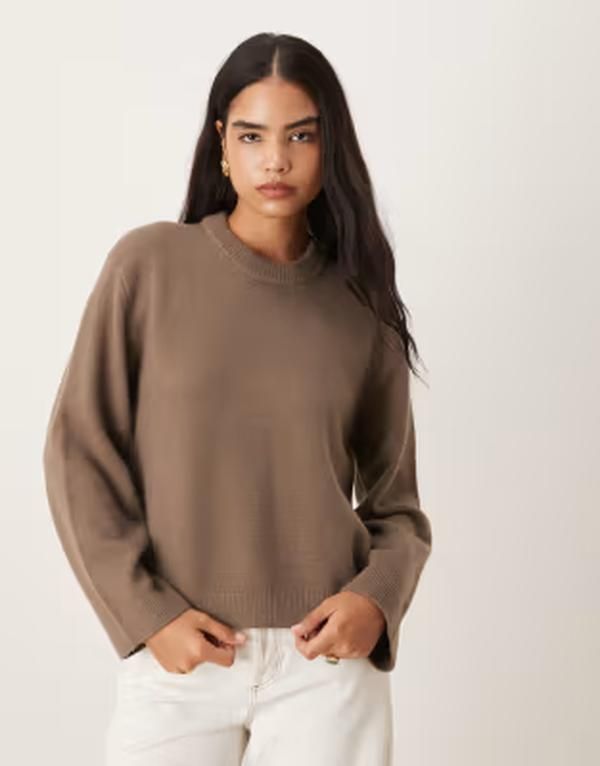 ジーナトリコ レディース アウター ニット・セーター クルーネック Gina Tricot crew necknit sweater with wide sleeves in light beige