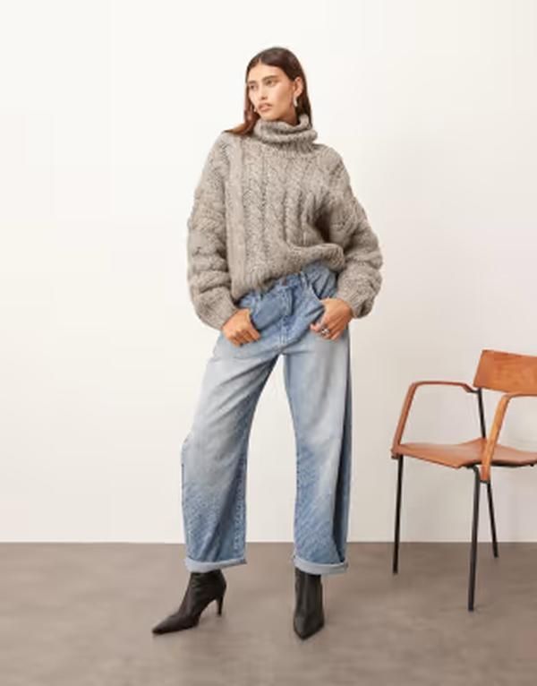 アレンジ レディース アウター ニット・セーター ハイネック ARRANGE hand knit high neck cable knit sweater Gray グレー