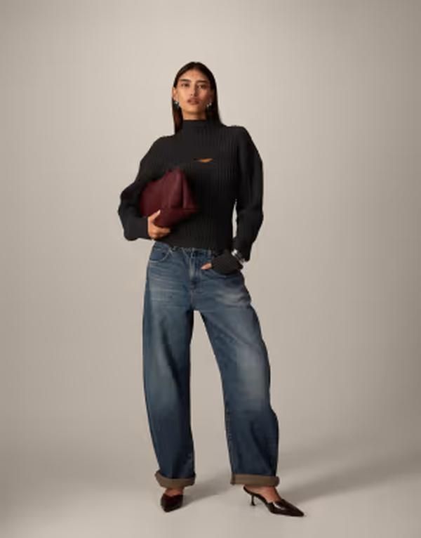 アレンジ レディース ボトムス デニムパンツ ヴィンテージーンズ ARRANGE Tova tape red curved leg jeans with cuffed hems in vintage