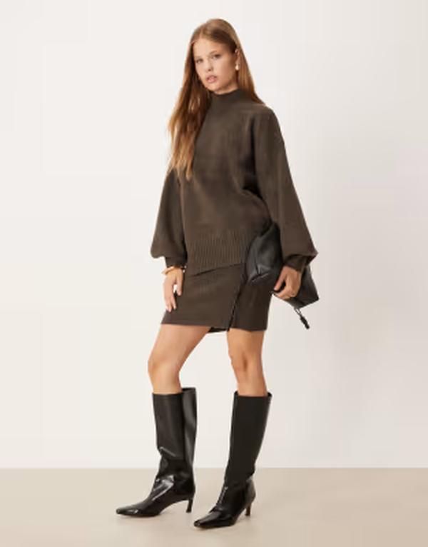 プリティラヴィッシュ レディース アウター ニット・セーター バルーンスリーブ Pretty Lavish Camille knit balloon sleeve sweater part of a