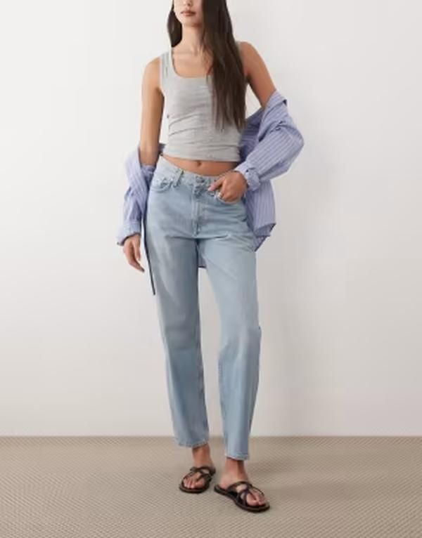 アルケット レディース ボトムス デニムパンツ ジーンズ ARKET Violet slim balloon jeans in light blue wash LIGHT BLUE ブルー