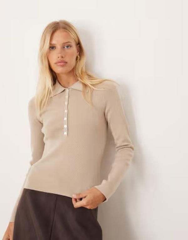 プリティラヴィッシュ レディース トップス ポロシャツ ニット Pretty Lavish button knit polo top BEIGE ベージュ