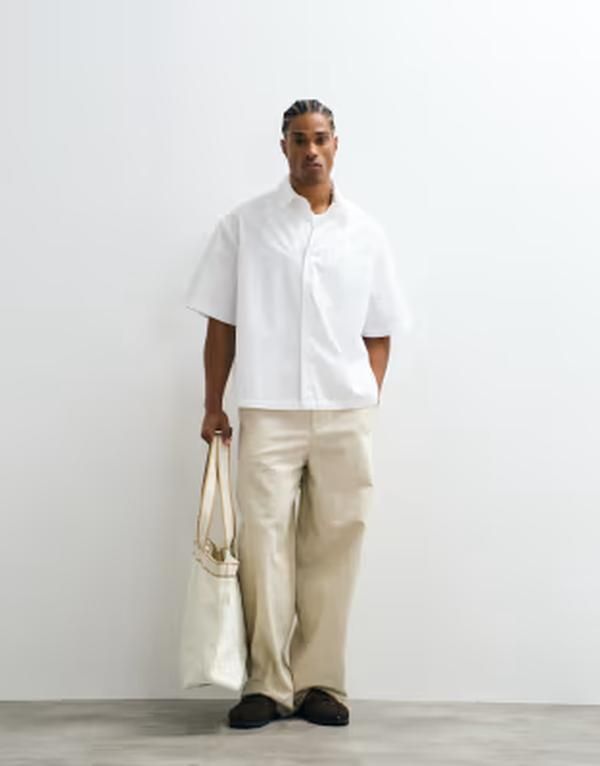エイソス メンズ トップス シャツ ASOS DESIGN boxy oversized poplin shirt Offwhite オフホワイト