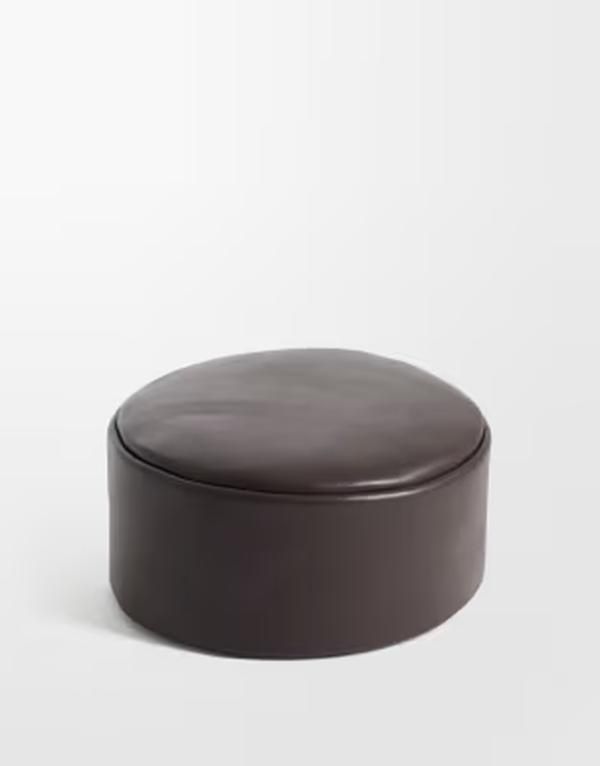 エイソス メンズ アクセサリー 帽子 レザー ASOS DESIGN leather pillbox hat in chocolate チョコレート