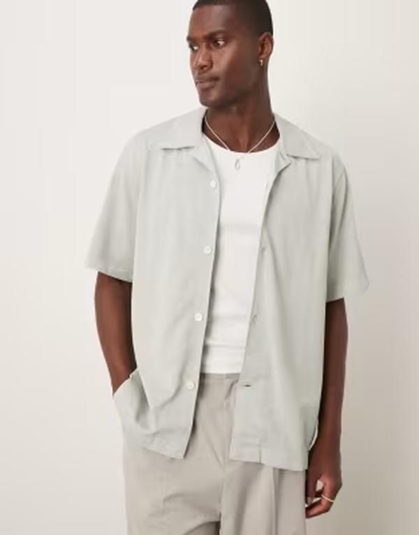 アルケット メンズ トップス シャツ ジャージー ARKET heavyweight jersey short sleeve shirt in lighturquoise Lighturquoise