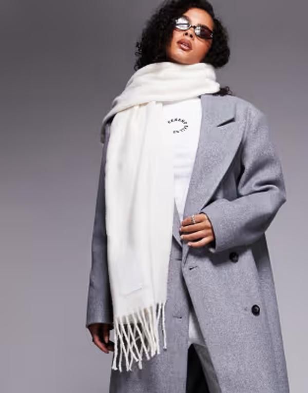 エイソス レディース アクセサリー マフラー・ストール・スカーフ ASOS Weekend Collective Weekend Collective fluffy scarf White ホワイト