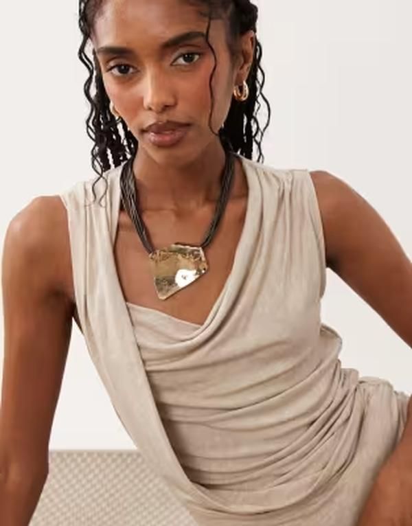 エイソス レディース アクセサリー ネックレス・チョーカー・ペンダントトップ レース ASOS DESIGN corded necklace with abstract square pendanto
