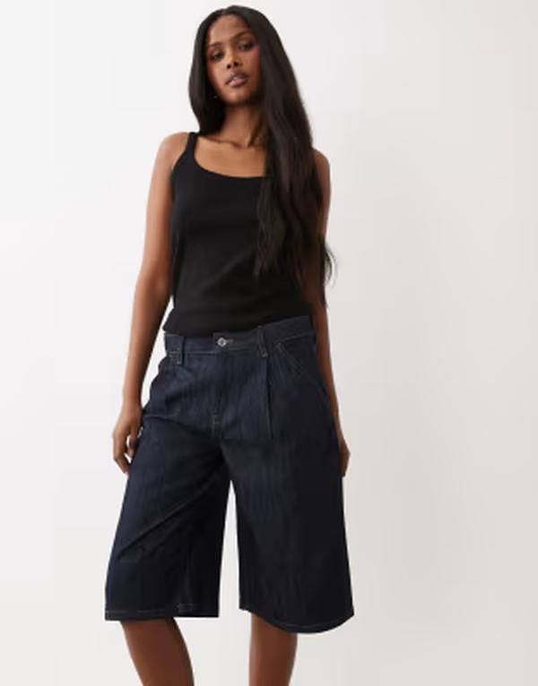 ジーナトリコ レディース ボトムス ハーフパンツ・ショーツ ショートパンツ デニム Gina Tricot Bermuda denim shorts in rinse wash Rinse wash