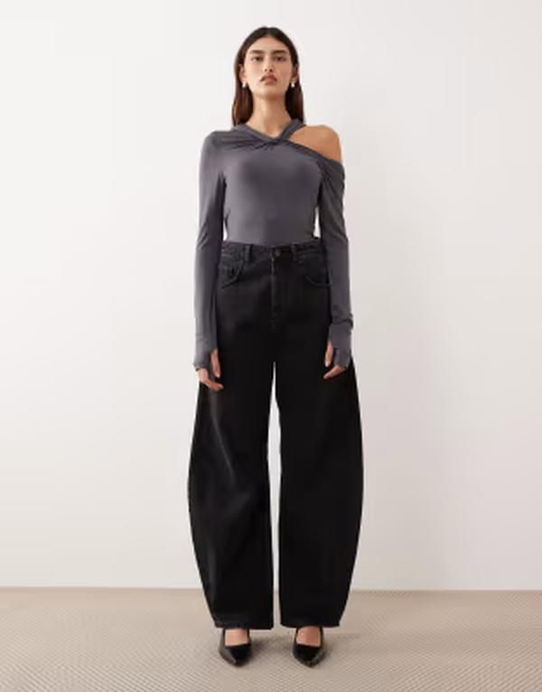 アレンジ レディース ボトムス デニムパンツ ARRANGE Sydney denim barreleg jean in washed Black ブラック