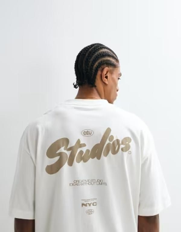 エイソス メンズ トップス Tシャツ グラフィック ASOS DESIGN oversized Tshirt with bubble text graphicoconut milk オフホワイト