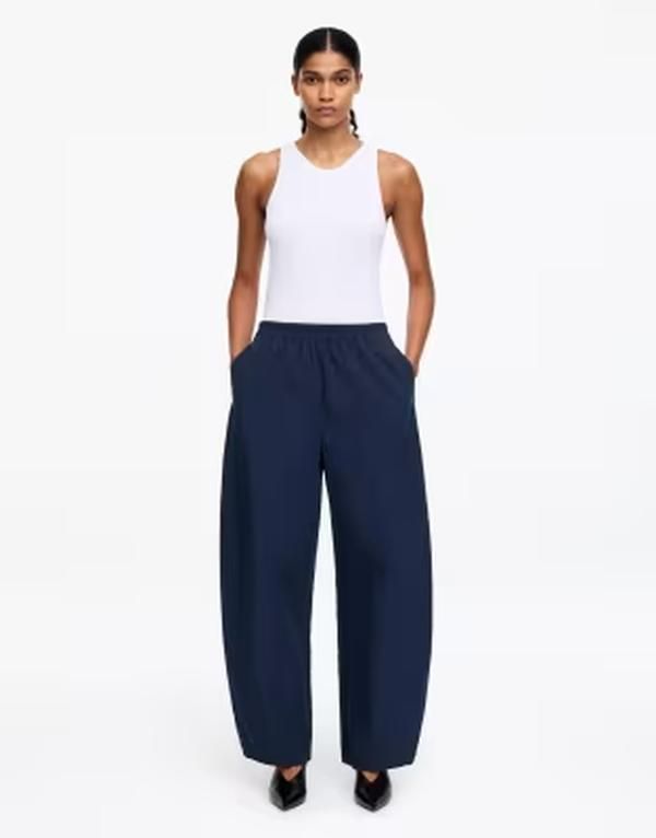 アルケット レディース ボトムス カジュアルパンツ コットン ARKET drawstring cotton poplin pants NAVY ネイビー
