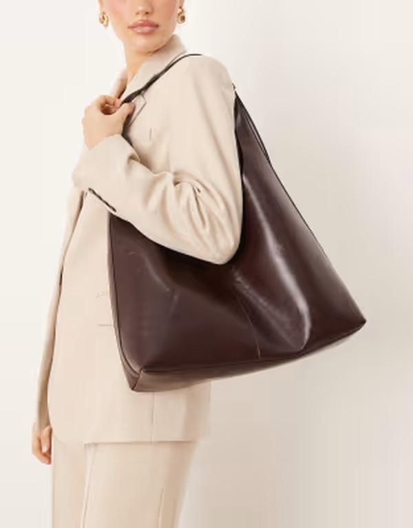 ジーナトリコ レディース バッグ Gina Tricot slouchy tote bag in chocolate BROWN ブラウン