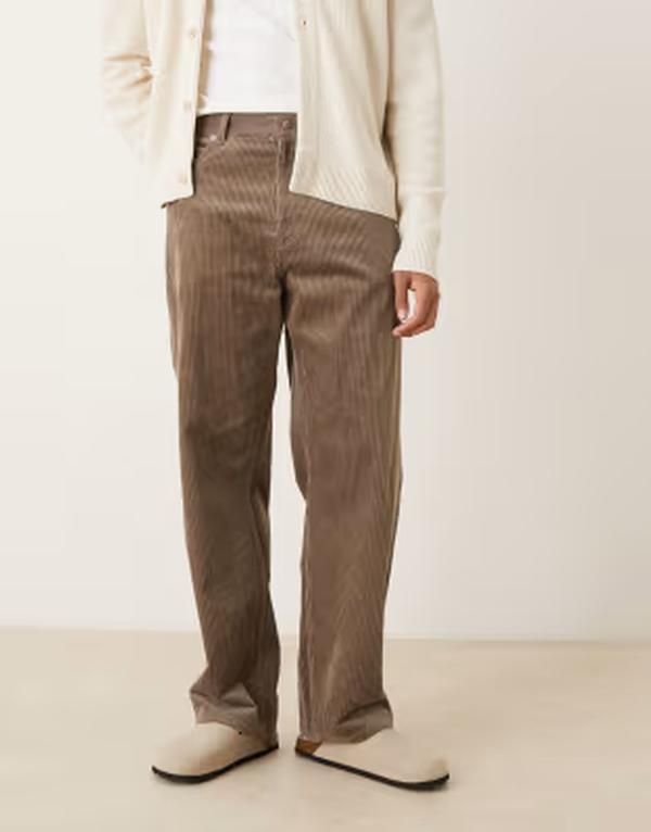 アルケット メンズ ボトムス カジュアルパンツ コーデュロイ ARKET corduroy loose fit pants in mole Brown ブラウン
