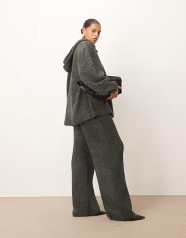 アレンジ レディース ボトムス カジュアルパンツ ストレート ニット ARRANGE Curve boucle knit straight leg pants in charcoal part of